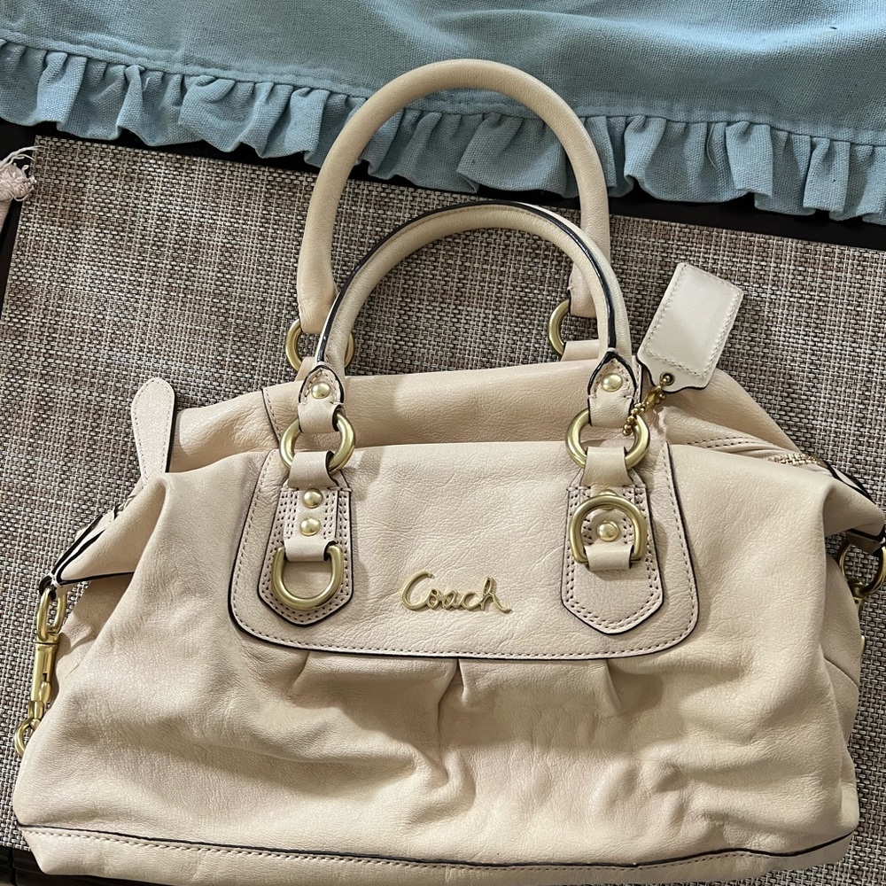 Cream coach Leather handbag
